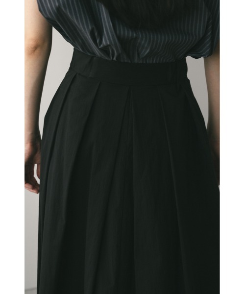 STYLEMIXER(スタイルミキサー)の「タックフレアスカート(スカート・レディース・ベージュ/サックスブルー/ブラック・SMALL/MEDIUM)」の19枚目の写真