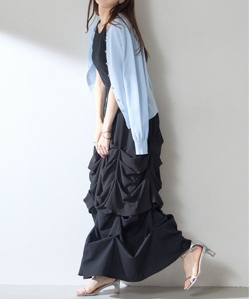 &. NOSTALGIA（アンドドットノスタルジア）の「【ZOZO限定】変形ドロストシャーリングスカート（スカート・レディース・ブラック/ホワイト・M）」の18枚目の写真