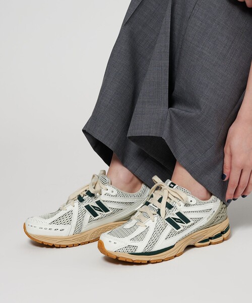 NEW BALANCE 22AW M1906RNIスニーカー New Balance 1906R N.Hoolywood x INVINCIBLE Grey Swan Men's