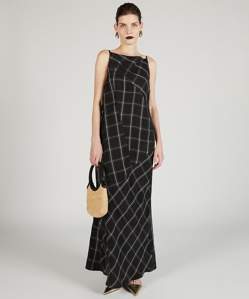 バックオープンキュプラワンピース / Asymmetrical Back Open Dress