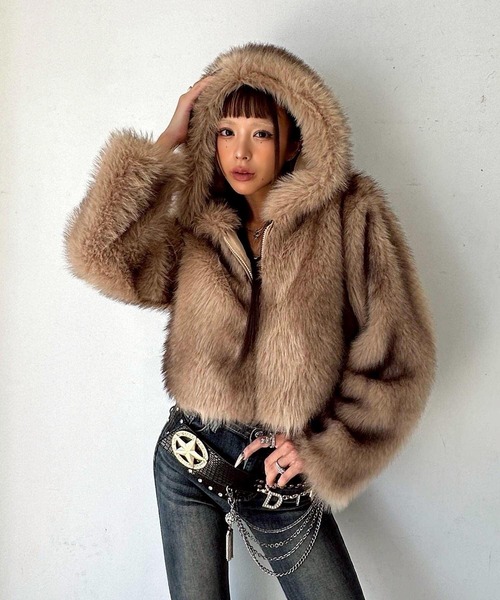 チャーム付き スターバックル チェーンベルト（ベルト）｜d.i.a.