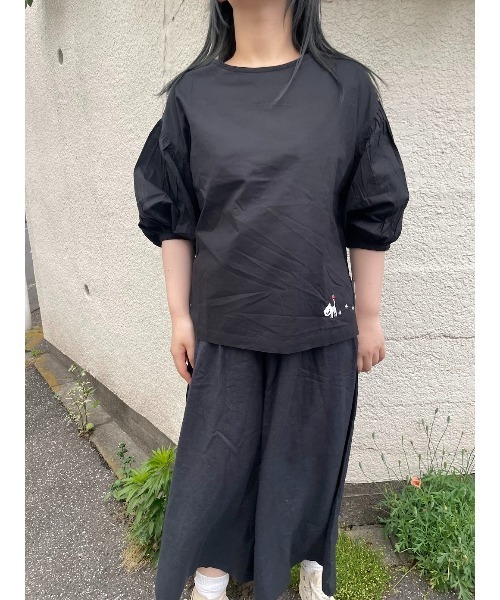 Rydia（リディア）の「ウォーキングコビニャーボリュームスリーブPO（シャツ/ブラウス・レディース・ブラック/オレンジ系その他/オフホワイト・M）」の3枚目の写真