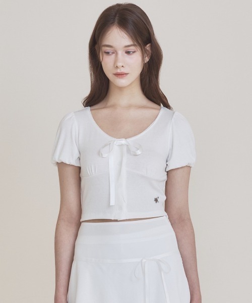 NOT YOUR ROSE(ノットユアローズ)の「【NOTYOURROSE】Angel top / 【ノットユアローズ】半袖カーディガン(カーディガン/ボレロ・レディース・アイボリー/ブラック・ONE SIZE)」の2枚目の写真