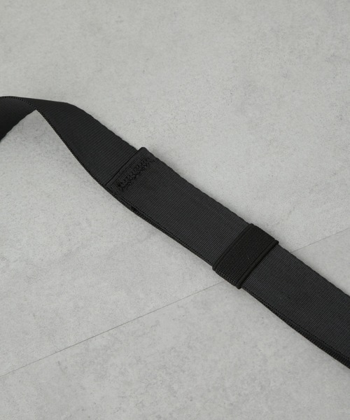 NANO universe(ナノユニバース)の「「NJ/CLUB」 SML別注ウエストポーチ(ボディバッグ/ウエストポーチ・メンズ・ブラック/レッド/ネイビー・FREE)」の5枚目の写真