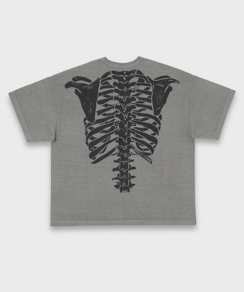 STOCKHOLM SYNDROME(ストックホルムシンドローム)の「STOCKHOLM SYNDROME/SKELETON T(Tシャツ/カットソー・メンズ・カーキ/チャコール/ライトグレー・FREE)」の1枚目の写真