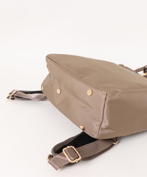 NATURAL BEAUTY(ナチュラルビューティー)の「リュック ナチュラルビューティー エール(バックパック/リュック・レディース・グレー/ブラック/ベージュ系その他/ネイビー・FREE)」の6枚目の写真