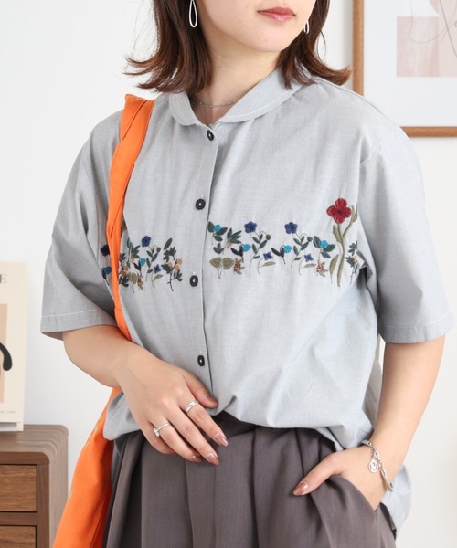 Emago(イマゴ)の「EMAGO 花刺繍ストライプシャツ(シャツ/ブラウス・レディース・ブルー/グレー・FREE)」の15枚目の写真