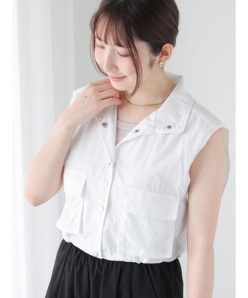 Te chichi TERRASSE（テチチテラス）の「ナイロンショートベスト（ベスト・レディース・ブラック/グレー/オフホワイト・F）」の2枚目の写真