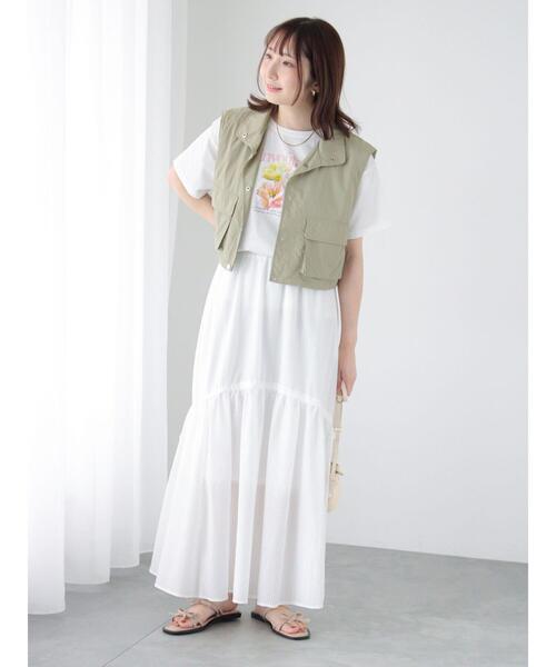 Te chichi TERRASSE（テチチテラス）の「ナイロンショートベスト（ベスト・レディース・ブラック/グレー/オフホワイト・F）」の4枚目の写真