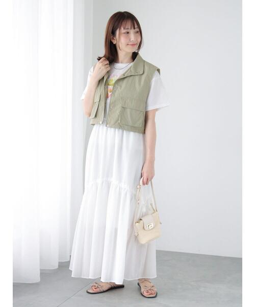 Te chichi TERRASSE（テチチテラス）の「ナイロンショートベスト（ベスト・レディース・ブラック/グレー/オフホワイト・F）」の5枚目の写真