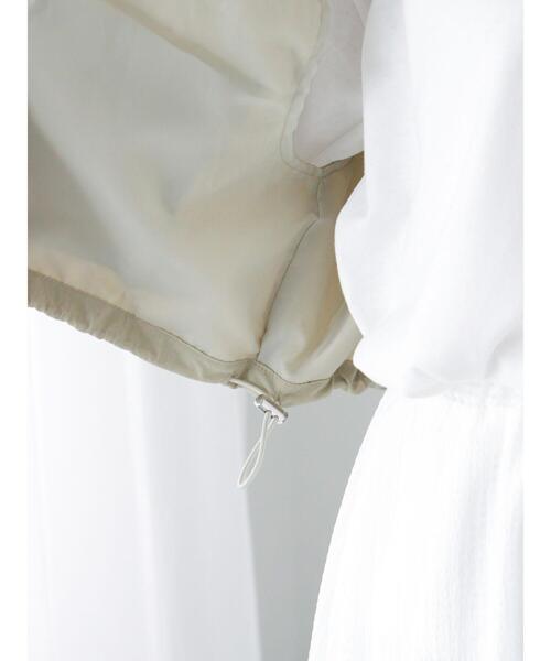 Te chichi TERRASSE（テチチテラス）の「ナイロンショートベスト（ベスト・レディース・ブラック/グレー/オフホワイト・F）」の7枚目の写真