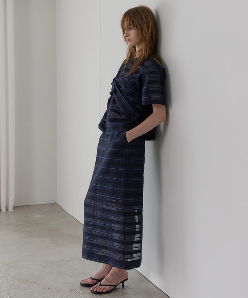 ジャカードシアーストライプペンシルスカート / Jacquard Sheer Stripe Pencil Skirt