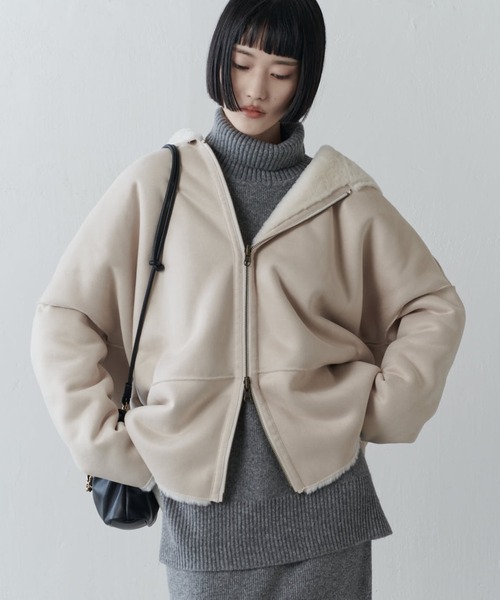 Lui's（ルイス）の「フェイクムートンコクーンフードコート（ムートンコート・レディース・モカ/チャコールグレー/ホワイト・FREE）」の13枚目の写真