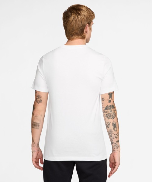 NIKE（ナイキ）の「ナイキ  NSW 6MO フューチュラ S/S  NIKE（Tシャツ/カットソー・メンズ・チャコールグレー/ホワイト/ブラック・S/M/L/LL/3L）」の8枚目の写真