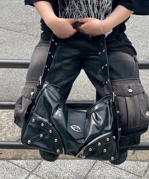 Chikashitsu +】buckle zipper studs bag / 【チカシツプラス