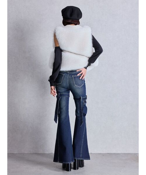 GYDA（ジェイダ）の「GGスライダーライダースファーベスト（ベスト・レディース・オフホワイト/ブラック・FREE）」の6枚目の写真