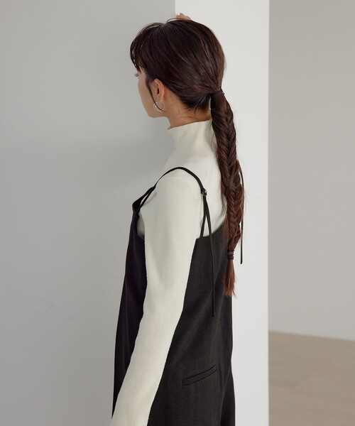 EMMEL REFINES（エメルリファインズ）の「＜EMMEL REFINES＞EM ラップライク キャミサロペット（サロペット/オーバーオール・レディース・ブラック/ベージュ・M/S）」の16枚目の写真