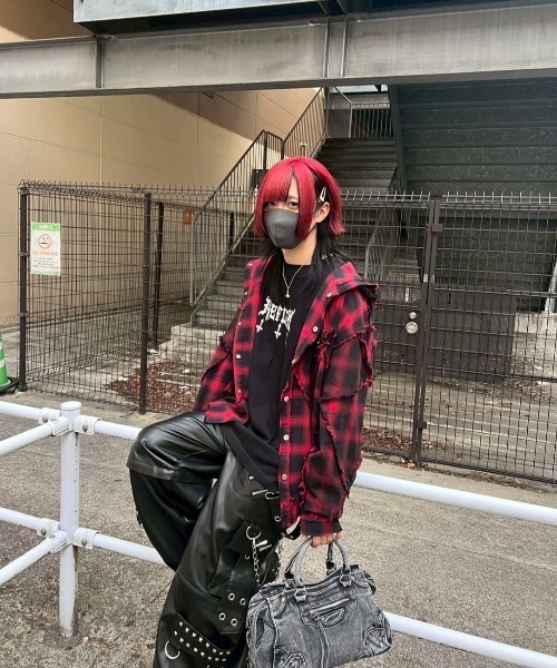 REFLEM（レフレム）の「『REFLEM/レフレム』継ぎ接ぎフードチェック