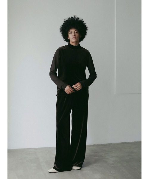 ベロアリラックスパンツ（その他パンツ）｜HER.（ハー）のファッション