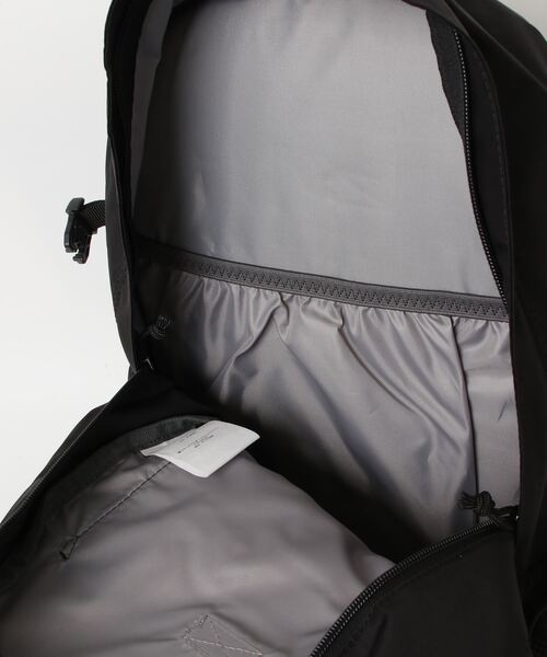 Columbia(コロンビア)の「【Columbia】キャッスルロック25LバックパックII(バックパック/リュック・メンズ・ブラック・ONE SIZE)」の4枚目の写真
