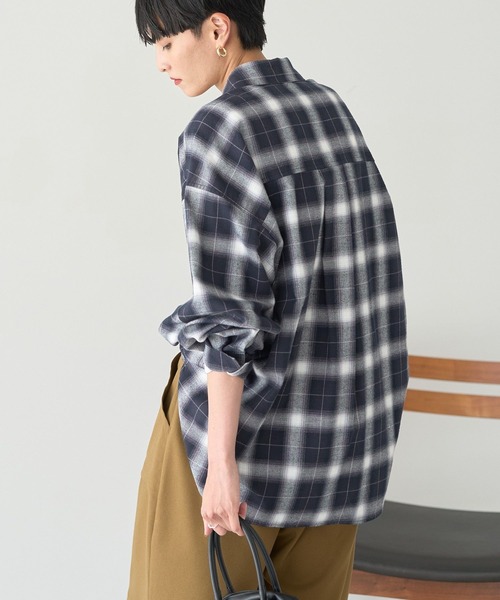 AMERICAN HOLIC（アメリカンホリック）の「ビエラ起毛チェックシャツ（シャツ/ブラウス・レディース・アイボリー/グレー/ブラック/オレンジ/ネイビー/パープル・M/L）」の16枚目の写真