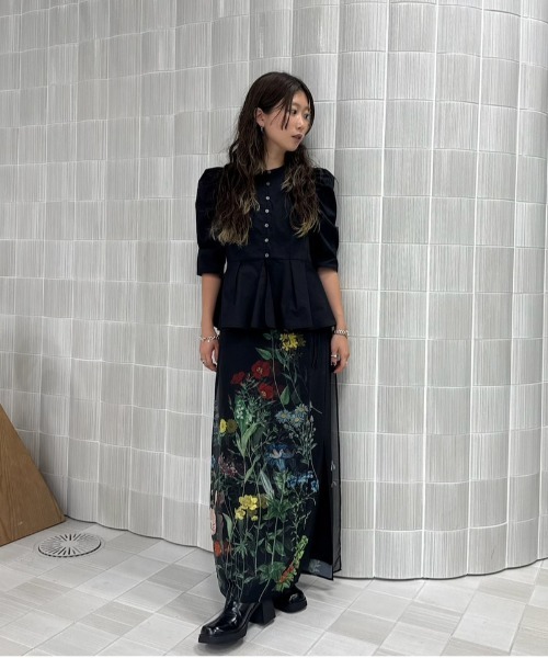 Ameri（アメリ）の「ESMERALDA IN FULL BLOOM SKIRT（スカート・レディース・オフホワイト/ブルー/ブラック・SMALL/MEDIUM）」の9枚目の写真