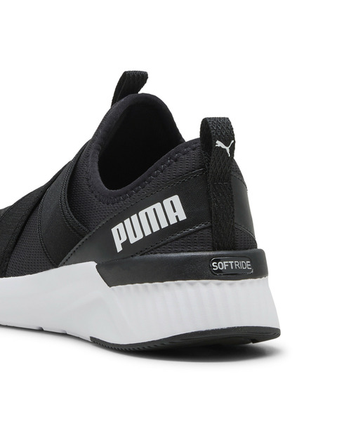 PUMA(プーマ)の「PUMA プーマ ウィメンズ ソフトライド ハルリー スリッポン ランニングシュ(スニーカー・レディース・ブラック系その他・23.5cm/24.0cm/22.5cm/23.0cm/25.5cm/26.0cm/24.5cm/25.0cm/22.0cm)」の3枚目の写真