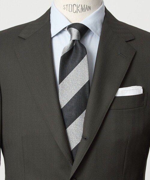 green label relaxing（グリーンレーベルリラクシング）の「GLR ジャパン ヴィンテージ 8.0cm ストライプ1 ネクタイ（ネクタイ・メンズ・ベージュ/ネイビー/ダークブラウン/ロイヤルブルー/ダークグレー・FREE）」の2枚目の写真