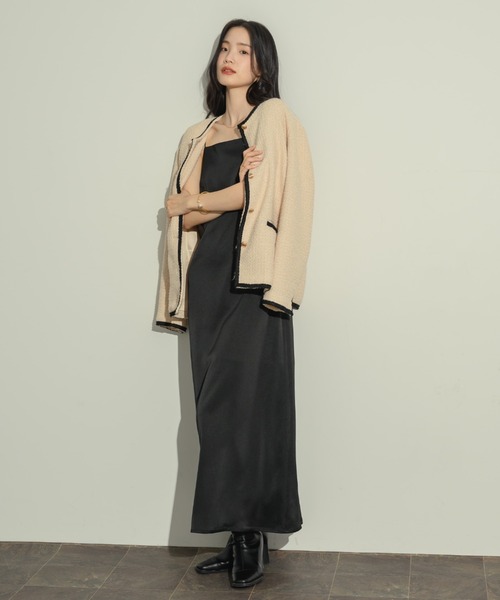 NEUNA（ヌナ）の「サテンバックシャンキャミワンピース（ワンピース・レディース・アイボリー/ブラック・FREE/SMALL）」の8枚目の写真