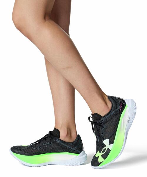 UNDER ARMOUR(アンダーアーマー)の「UAベロシティ エリート2(ランニング/メンズ/レディース)(スニーカー・レディース・ブラック系その他3・27.0cm/24.0cm/28.0cm/24.5cm/27.5cm/26.0cm/25.0cm/25.5cm/26.5cm/23.5cm)」の4枚目の写真