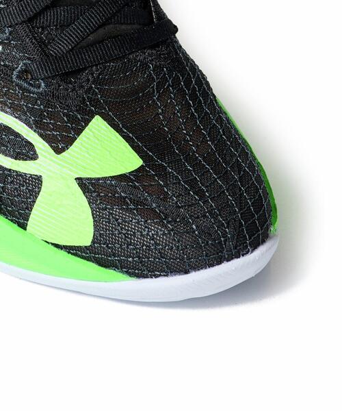 UNDER ARMOUR(アンダーアーマー)の「UAベロシティ エリート2(ランニング/メンズ/レディース)(スニーカー・レディース・ブラック系その他3・27.0cm/24.0cm/28.0cm/24.5cm/27.5cm/26.0cm/25.0cm/25.5cm/26.5cm/23.5cm)」の6枚目の写真