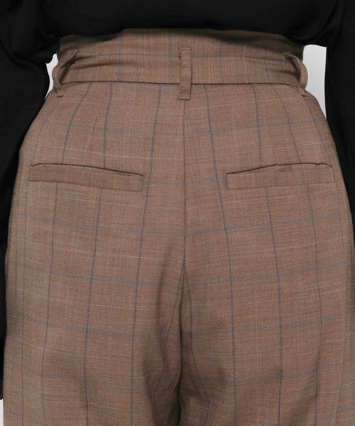 mysty woman（ミスティウーマン）の「タックストレートパンツ 582106（スラックス・レディース・モカ/ネイビー/ベージュ系その他・MEDIUM/SMALL）」の21枚目の写真