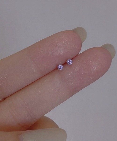 yu-ka(ユーカ)の「YU-KA:ビジュースタッドミニピアス bijou stud mini pierce(ピアス(両耳用)・レディース・シルバー/ブルー/グリーン/ピンク/パープル・FREE)」の4枚目の写真