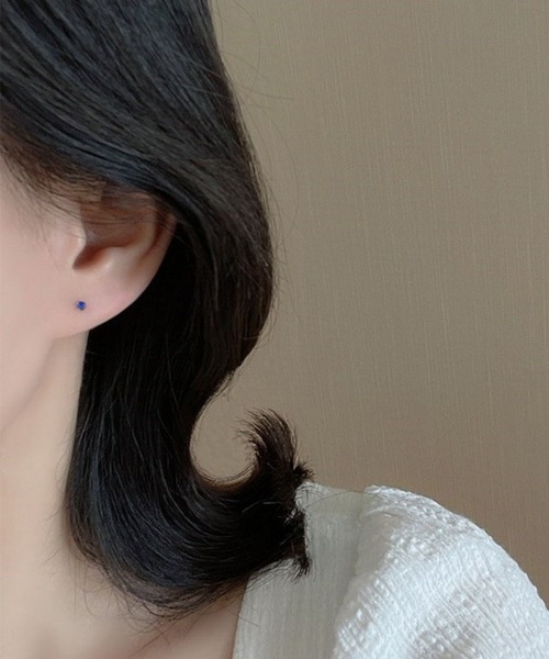 yu-ka(ユーカ)の「YU-KA:ビジュースタッドミニピアス bijou stud mini pierce(ピアス(両耳用)・レディース・シルバー/ブルー/グリーン/ピンク/パープル・FREE)」の7枚目の写真
