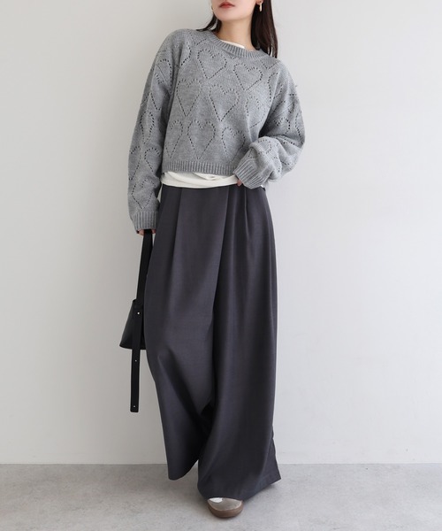 Freesia by andme(フリージアバイアンドミー)の「ショート丈ハートアイレットニットトップス(ニット/セーター・レディース・ブラック/レッド/グレー/オフホワイト・M)」の22枚目の写真