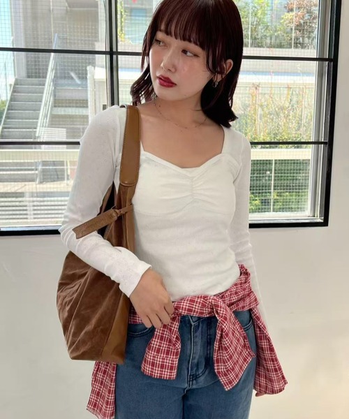 mebole(メボレ)の「ハートネックコットンカットソー(Tシャツ/カットソー・レディース・ホワイト/ブラック・FREE)」の13枚目の写真