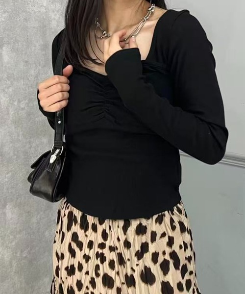 mebole(メボレ)の「ハートネックコットンカットソー(Tシャツ/カットソー・レディース・ホワイト/ブラック・FREE)」の22枚目の写真