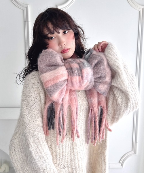 新品未使用MaxMara ピンク フリンジマフラー 新品未使用MaxMara ピンク フリンジマフラー