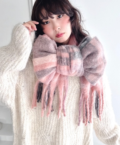 新品未使用MaxMara ピンク フリンジマフラー 新品未使用MaxMara ピンク フリンジマフラー