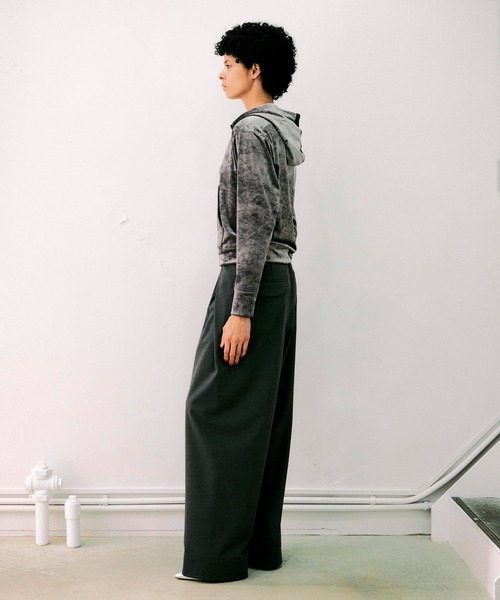 セール】ベロアクロップドジップパーカー【MADE IN JAPAN】（パーカー