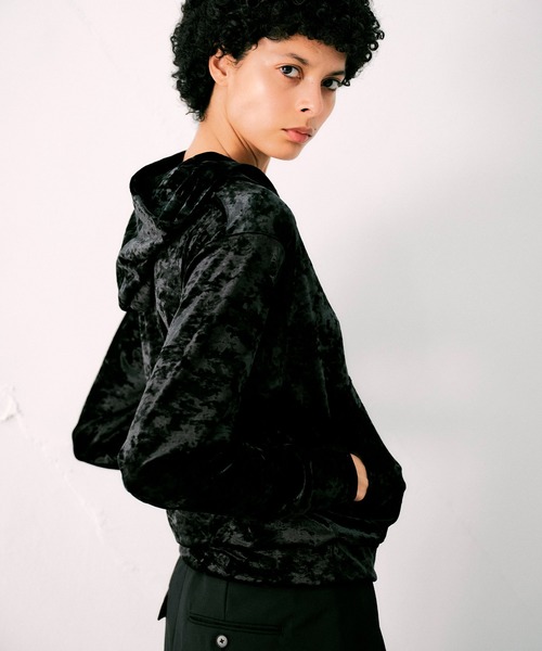 セール】ベロアクロップドジップパーカー【MADE IN JAPAN】（パーカー