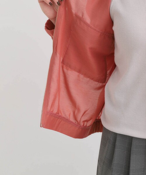 DRESKIP(ドレスキップ)の「【S-LL】寒暖差のある時期に 大人上品なシアーブルゾン(ブルゾン・レディース・チャコールグレー/ブラウン系/オレンジ・01/02/03/04)」の22枚目の写真