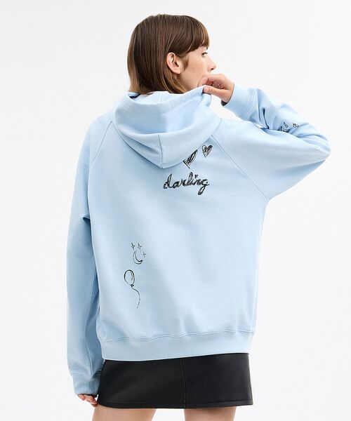 COACH（コーチ）の「バニー グラフィック フーディー（スウェット・レディース・ブルー系その他・MEDIUM/SMALL/X-SMALL）」の2枚目の写真