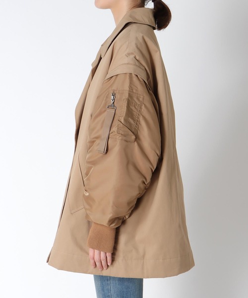 Three Four Time（ｽﾘｰﾌｫｰﾀｲﾑ）の「MA-1スリーブビッグカラーハーフコート（ブルゾン・レディース・ベージュ/ブラック・FREE）」の19枚目の写真