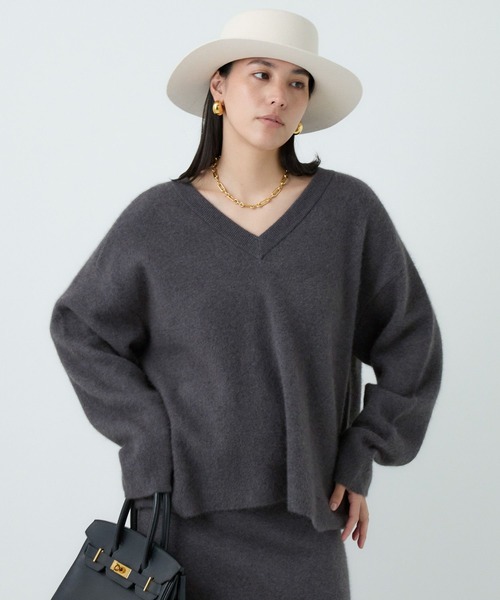 Chaos（カオス）の「Chaos(カオス)/ ◇金子綾さんYouTube紹介◇　リネーレリバープルオーバー  【セットアップ可】（ニット/セーター・レディース・ベージュ/グレー系その他・FREE）」の14枚目の写真