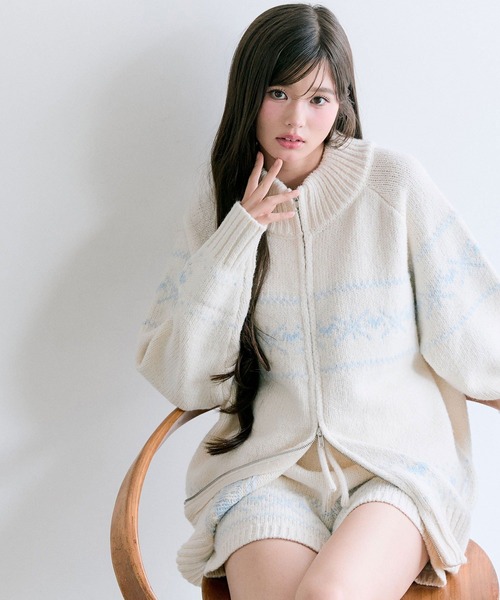 OLIVE des OLIVE(オリーブデオリーブ)の「カウチンニット(ニット/セーター・レディース・オフホワイト/トップグレー/スミクロ・FREE)」の2枚目の写真