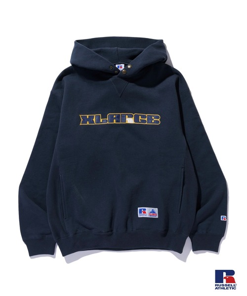 Russell Athletic（ラッセルアスレティック）の「XLARGE×RUSSELL ATHLETIC PULLOVER HOODED SWEATSHIRT（パーカー・メンズ・グレー/ブラック/ネイビー/バーガンディー・XL/L/M/S）」の3枚目の写真