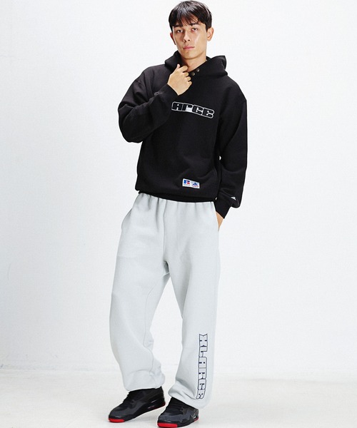 Russell Athletic（ラッセルアスレティック）の「XLARGE×RUSSELL ATHLETIC PULLOVER HOODED SWEATSHIRT（パーカー・メンズ・グレー/ブラック/ネイビー/バーガンディー・XL/L/M/S）」の11枚目の写真