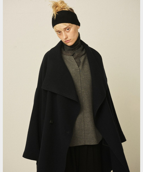 Rouge vif（ルージュヴィフ）の「【2サイズ展開】ウール混変形リバーコート / ポンチョ / マント（その他アウター・レディース・アイボリー/モカ/ダークネイビー・38/36）」の5枚目の写真