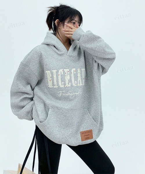 Dalfwin（ダールフィン）の「韓国ファッション　RICECAKEツイード刺繍ロゴフーディー（パーカー・レディース・ブラック/グレー・FREE）」の17枚目の写真